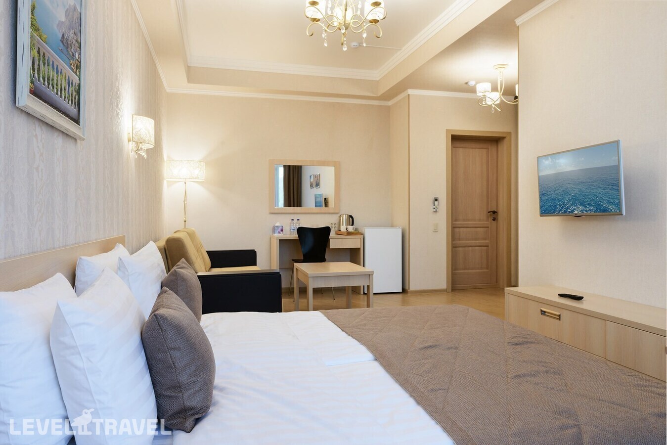 фотографии номера Номер Комфорт отеля Gg Hotel (Ex. Gold And Glass Hotel) в Россия(Адлер) - фото №2