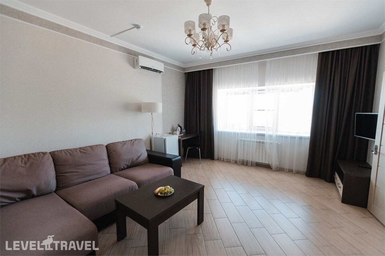фотографии номера Семейный с балконом и видом на море отеля Gg Hotel (Ex. Gold And Glass Hotel) в Россия(Адлер) - фото №6