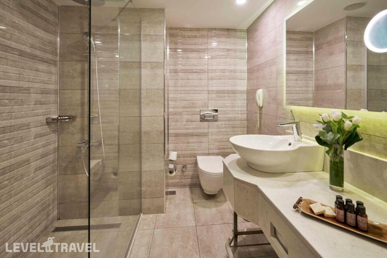 фотографии номера Стандартный с видом на город отеля Richmond Istanbul Hotel в Турция(Бейоглу) - фото №4
