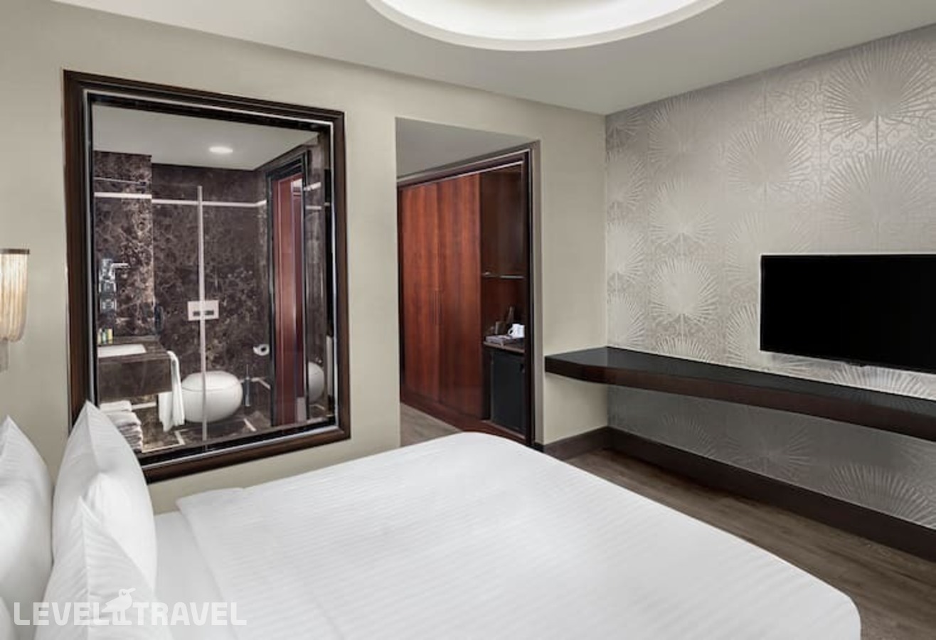 фотографии номера Стандартный Queen отеля Doubletree By Hilton Istanbul Esentepe (Ex. Biz Cevahir Hotel) в Турция(Шишли) - фото №1