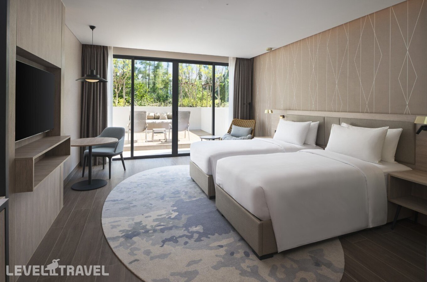 фотографии номера Улучшенный с видом на сад отеля Radisson Blu Resort Phuket Mai Khao Beach в Таиланд(Май Као Бич) - фото №2