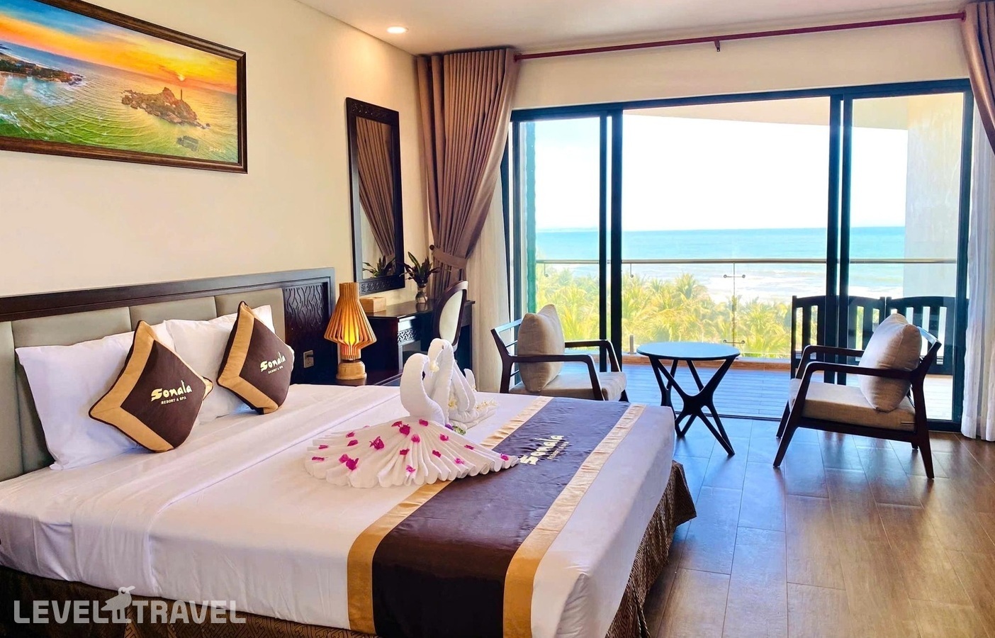 фотографии номера Семейный премиум с видом на море отеля Sonata Resort & Spa в Вьетнам(Фантьет) - фото №1