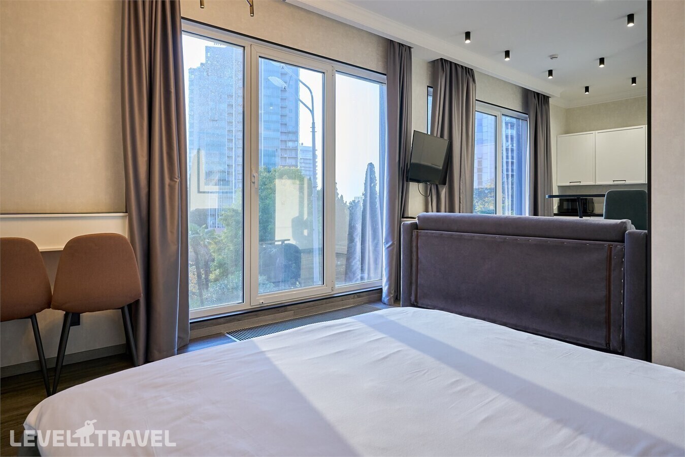 фотографии номера Полулюкс отеля Il Punto Hotel By Provence (Ex. Grand Way Курортный Парк) в Россия(Сочи - Центр) - фото №3