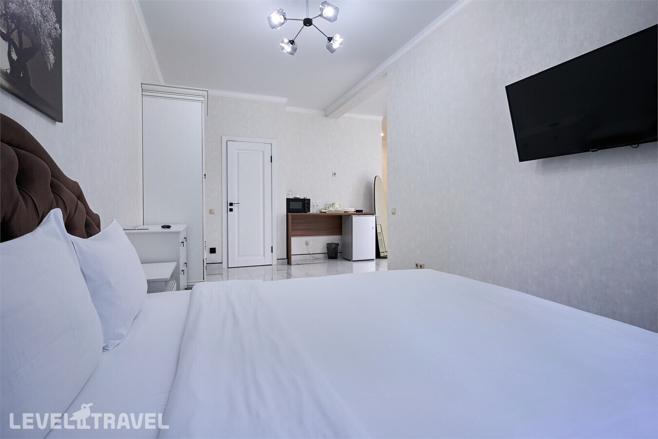 фотографии номера Люкс с гостиной отеля Il Punto Hotel By Provence (Ex. Grand Way Курортный Парк) в Россия(Сочи - Центр) - фото №5