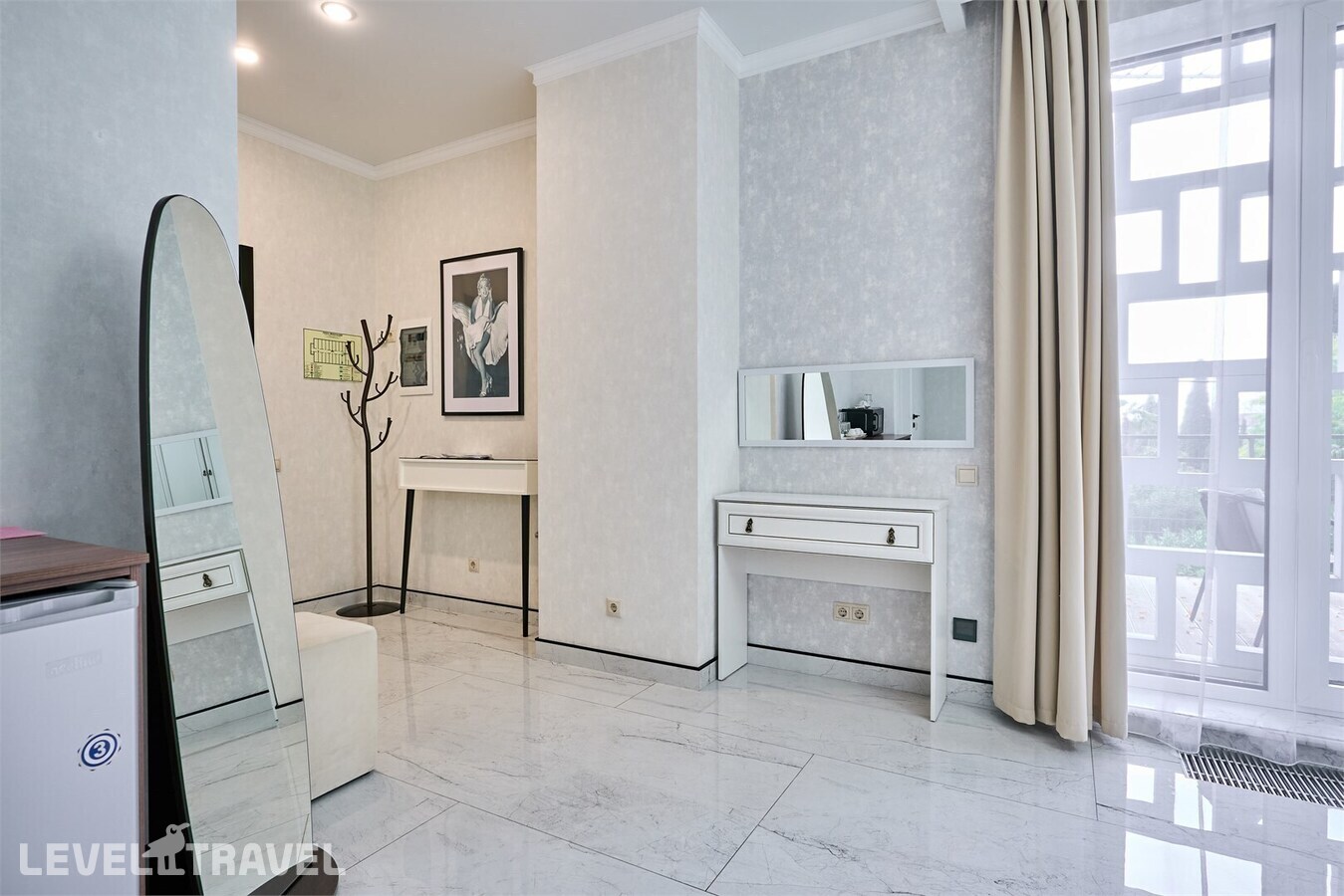 фотографии номера Люкс с гостиной отеля Il Punto Hotel By Provence (Ex. Grand Way Курортный Парк) в Россия(Сочи - Центр) - фото №13