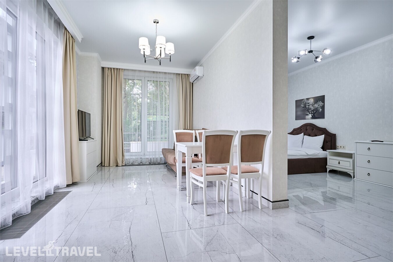 фотографии номера Люкс с гостиной отеля Il Punto Hotel By Provence (Ex. Grand Way Курортный Парк) в Россия(Сочи - Центр) - фото №8