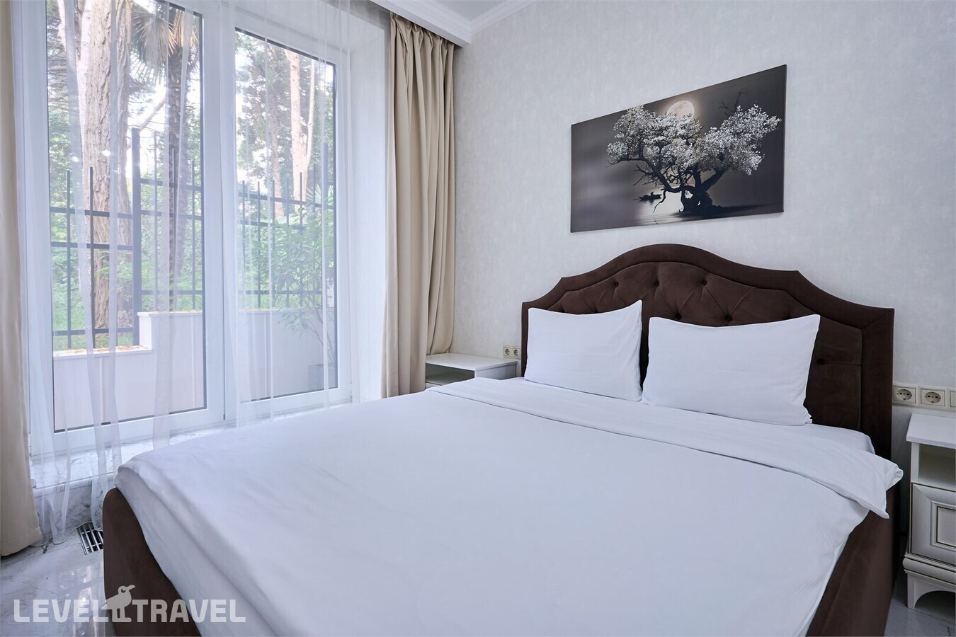 фотографии номера Люкс с гостиной отеля Il Punto Hotel By Provence (Ex. Grand Way Курортный Парк) в Россия(Сочи - Центр) - фото №2