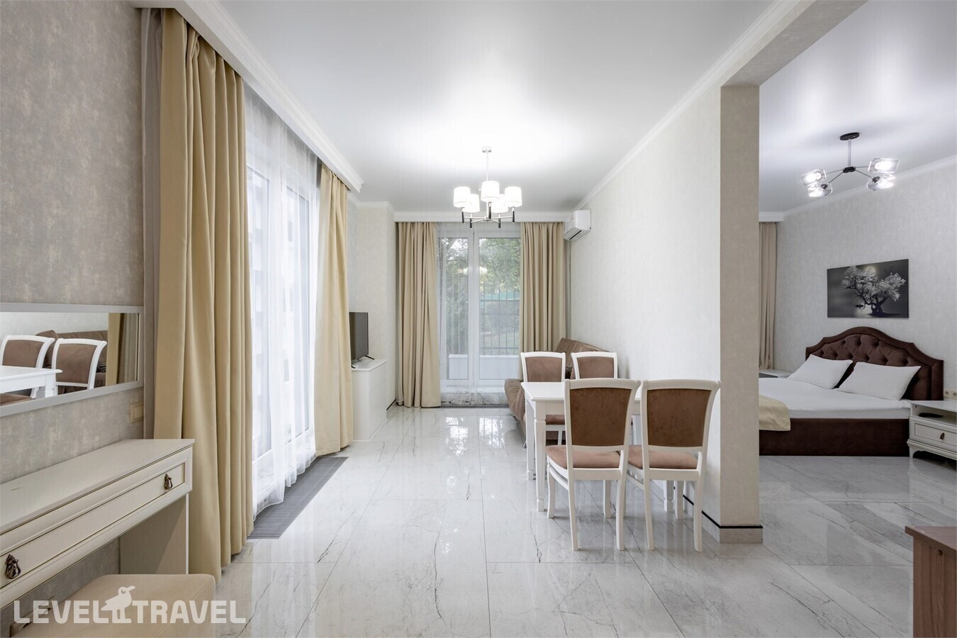 фотографии номера Люкс с гостиной отеля Il Punto Hotel By Provence (Ex. Grand Way Курортный Парк) в Россия(Сочи - Центр) - фото №6