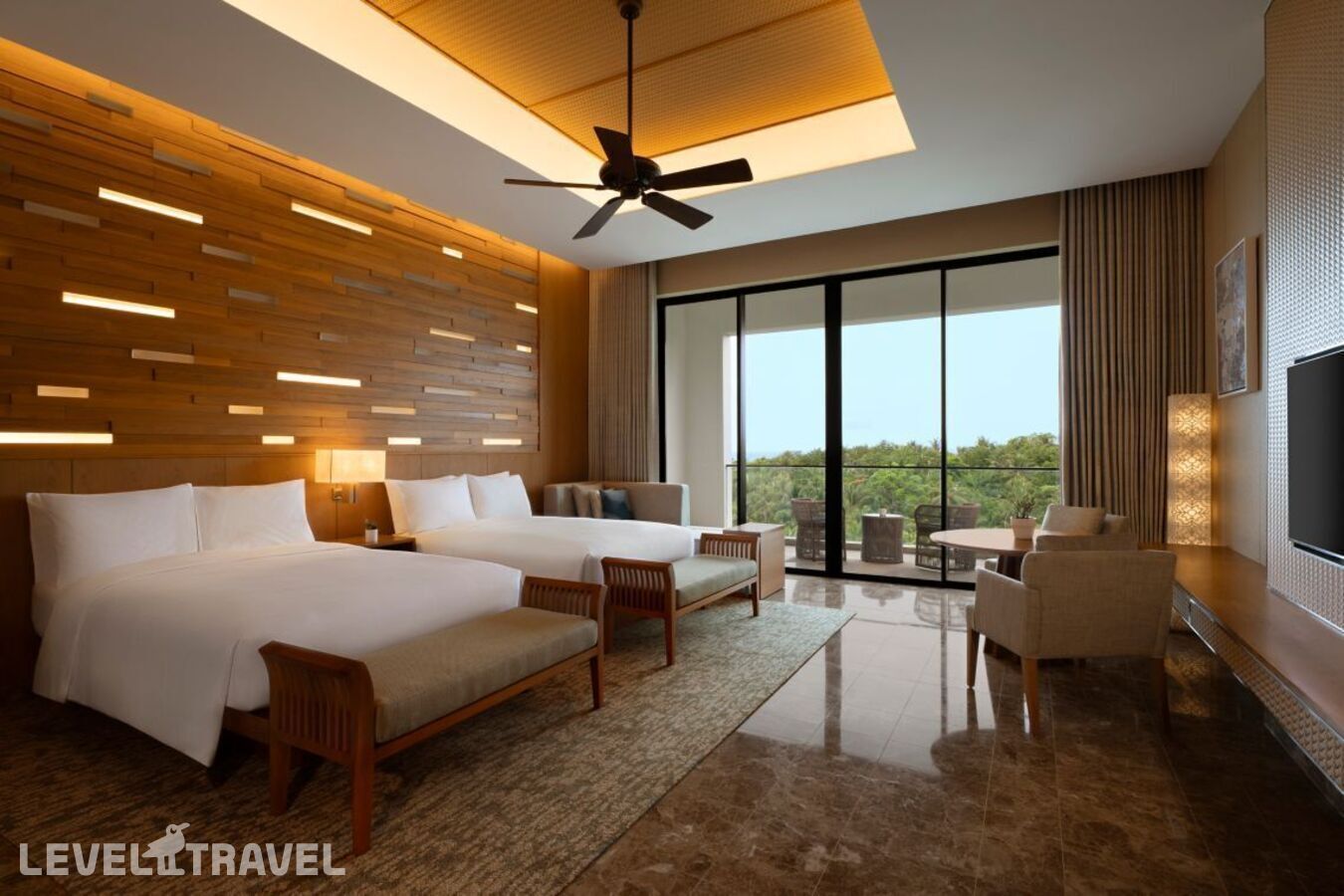 фотографии номера Делюкс (две двуспальные кровати) отеля Jw Marriott Cam Ranh Bay Resort & Spa в Вьетнам(Камрань) - фото №3
