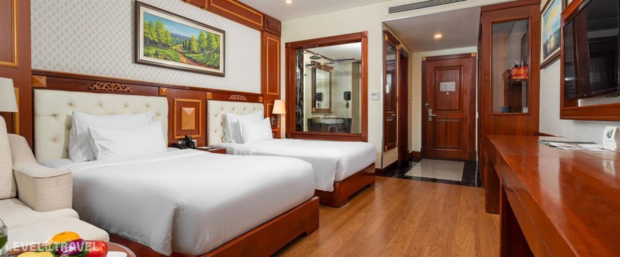 фотографии номера Делюкс с частичным видом на океан отеля Dlg Hotel Danang в Вьетнам(Дананг) - фото №3