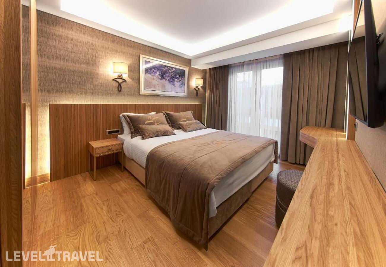 фотографии номера Стандартный номер отеля Lady Diana Hotel в Турция(Фатих) - фото №1