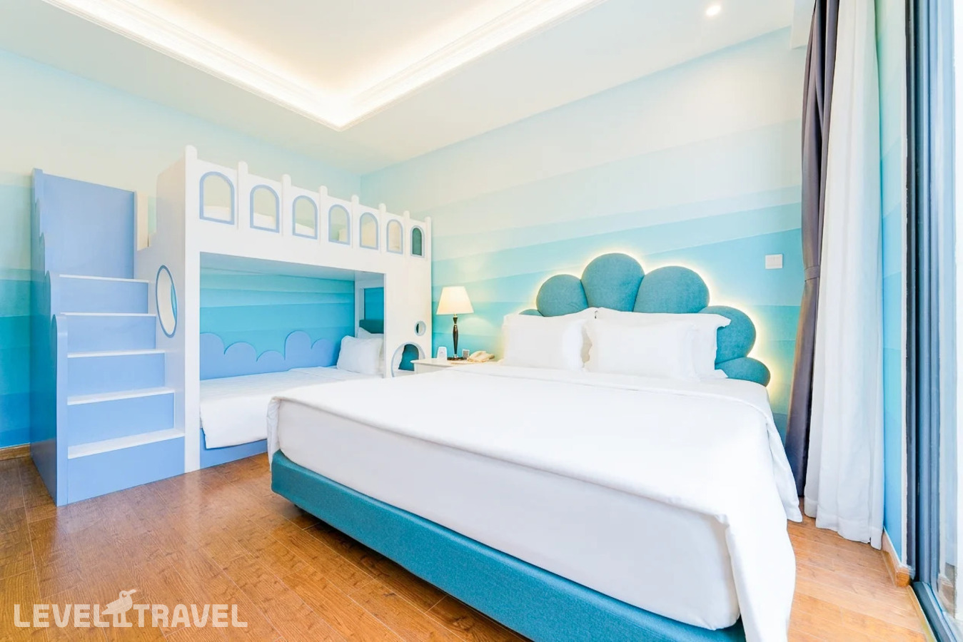 фотографии номера Семейный Coastal retreat отеля Vinpearl Resort & Spa Nha Trang Bay (Ex.Vinpearl Nha Trang Bay Resort & Villas) в Вьетнам(Нячанг) - фото №1