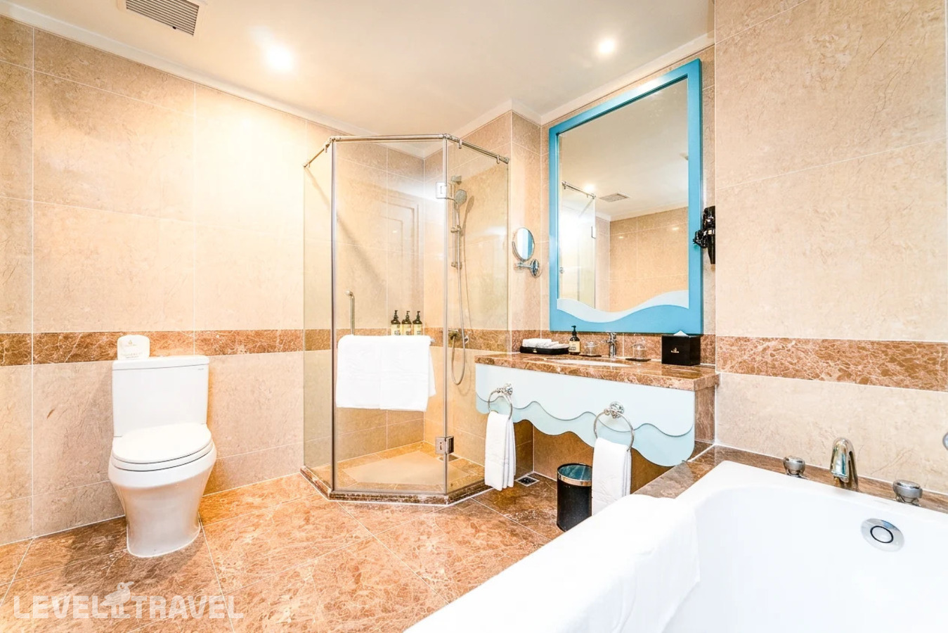 фотографии номера Семейный Coastal retreat отеля Vinpearl Resort & Spa Nha Trang Bay (Ex.Vinpearl Nha Trang Bay Resort & Villas) в Вьетнам(Нячанг) - фото №5