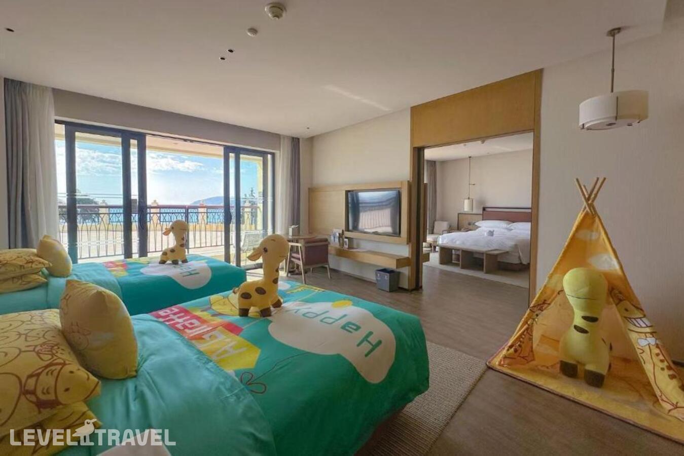 фотографии номера Семейный с частичным видом на море отеля Sanya Marriott Yalong Bay Resort & Spa в Китай(Ялонг Бэй) - фото №2