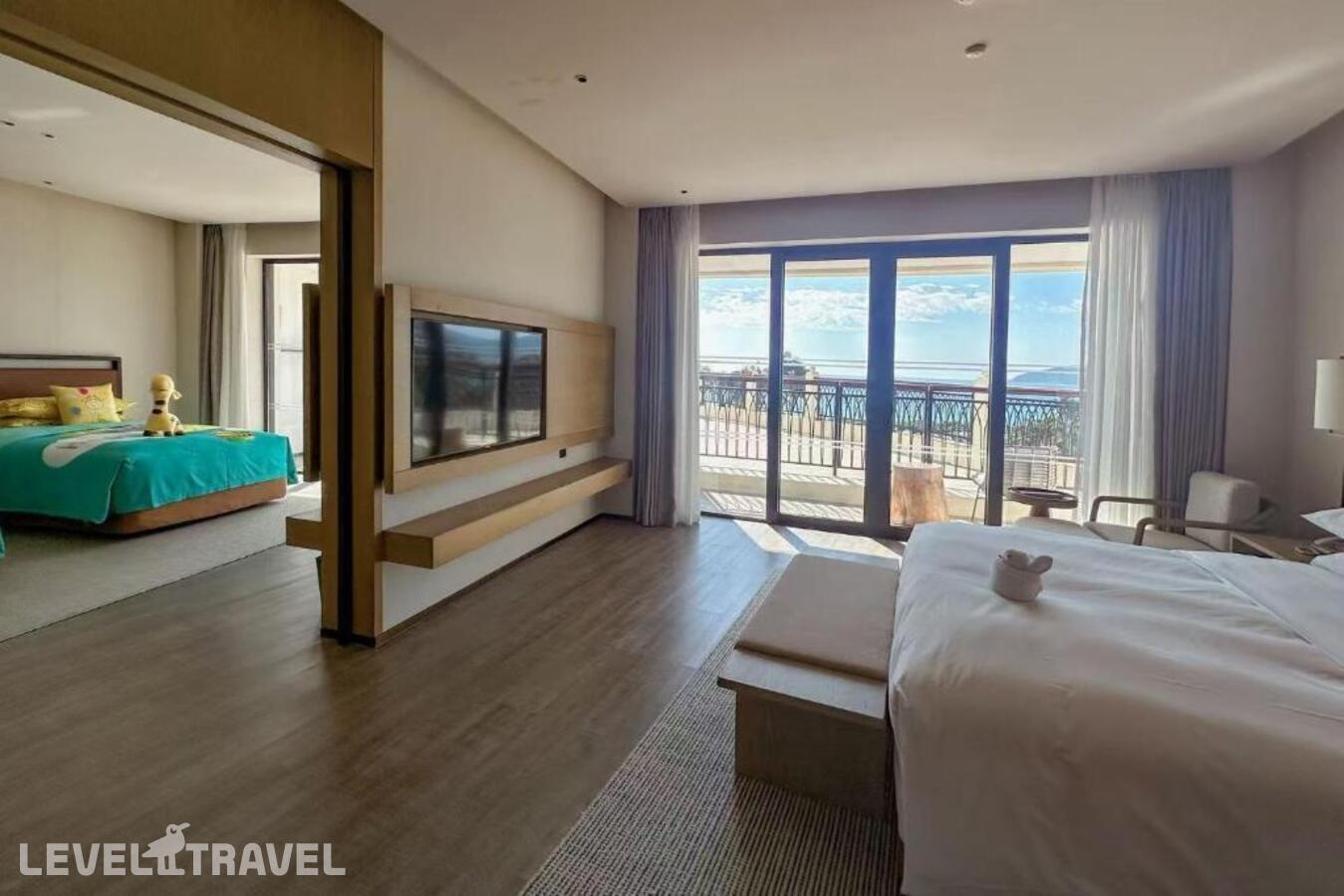 фотографии номера Семейный с частичным видом на море отеля Sanya Marriott Yalong Bay Resort & Spa в Китай(Ялонг Бэй) - фото №1