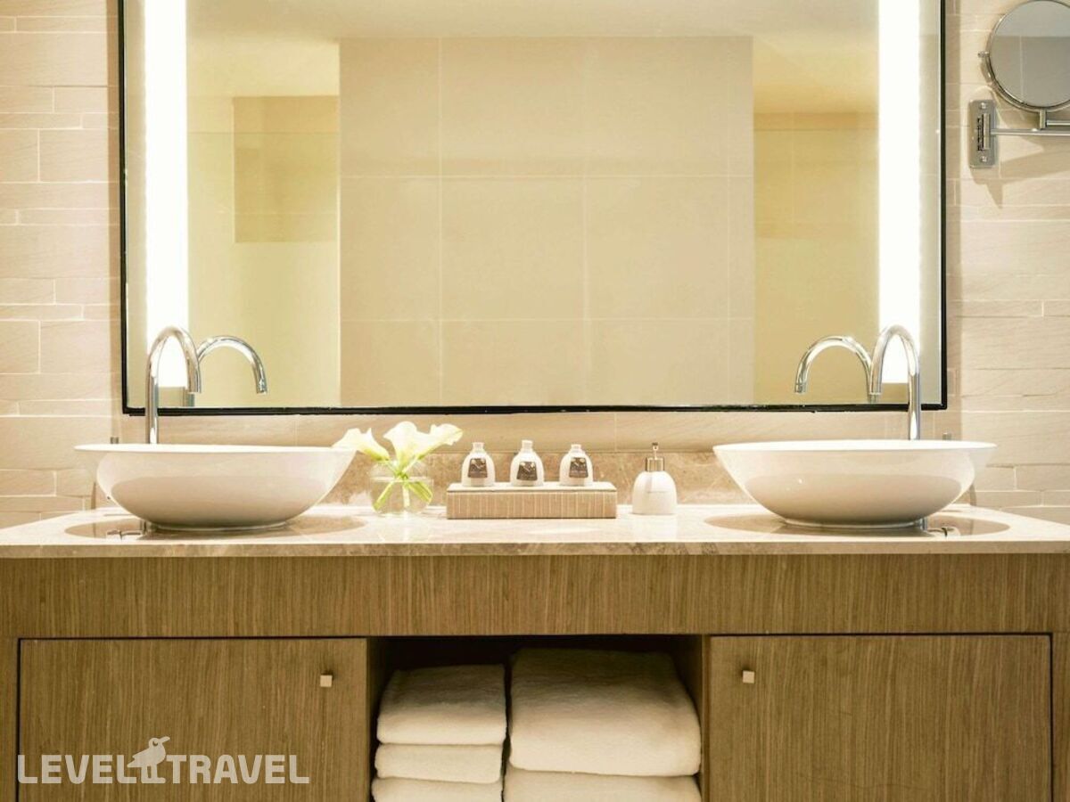 фотографии номера Роскошный семейный отеля Movenpick Siam Hotel Na Jomtien Pattaya в Таиланд(Джомтьен) - фото №8