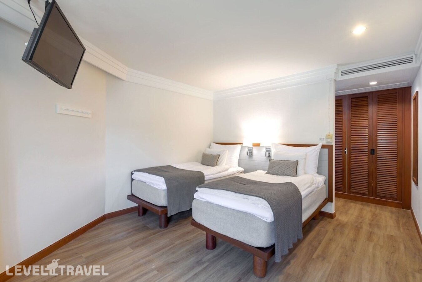 фотографии номера Роскошный семейный отеля Sunwing Resort & Spa Bangtao Beach в Таиланд(Банг Тао Бич) - фото №18