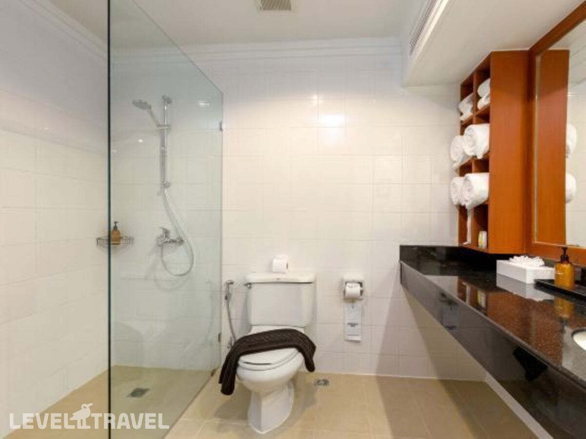 фотографии номера Роскошный семейный номер (2 спальни) отеля Sunwing Resort & Spa Bangtao Beach в Таиланд(Банг Тао Бич) - фото №5