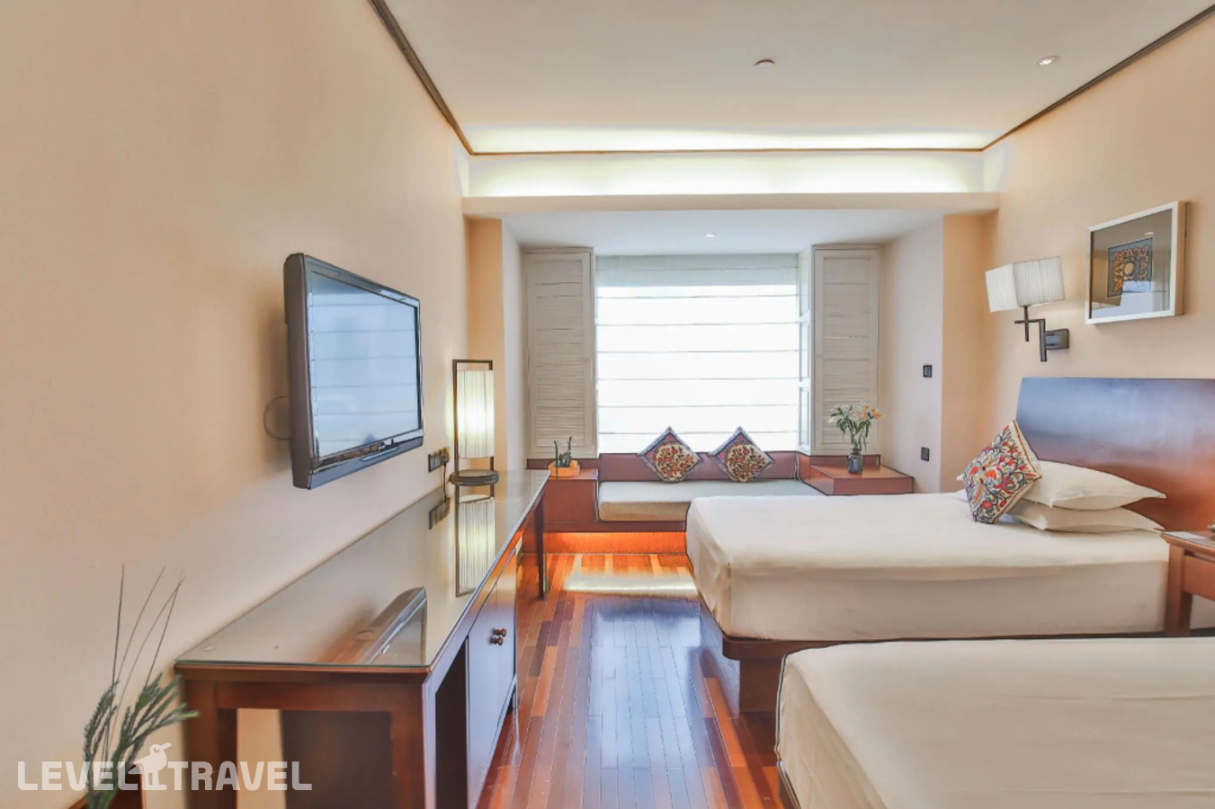 фотографии номера Делюкс (две односпальные кровати) отеля Ssaw Boutique Hotel Shanghai Bund в Китай(Шанхай) - фото №1