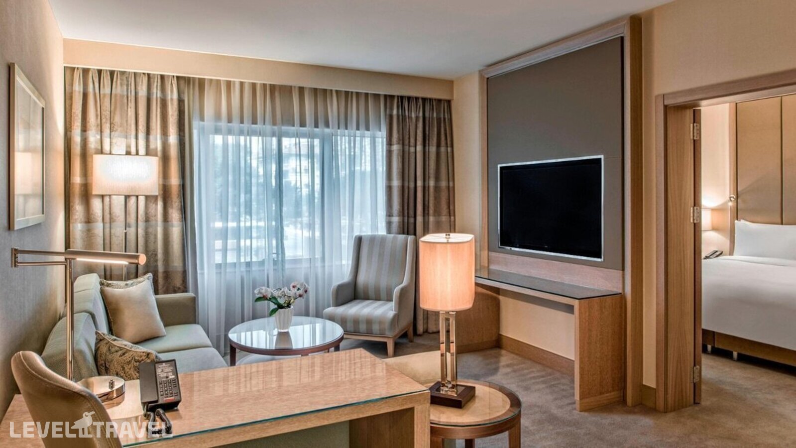 фотографии номера Семейный люкс с видом на парк отеля Polat Renaissance Hotel в Турция(Бакыркёй) - фото №2