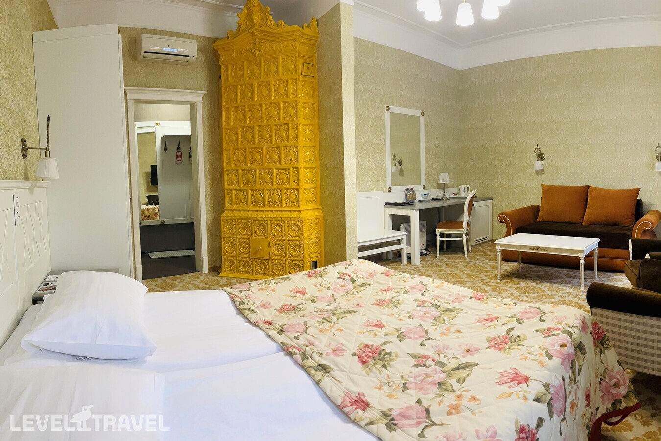 фотографии номера Джуниор Сюит Neo отеля Cronwell Inn Stremyannaya в Россия(Центральный район) - фото №9