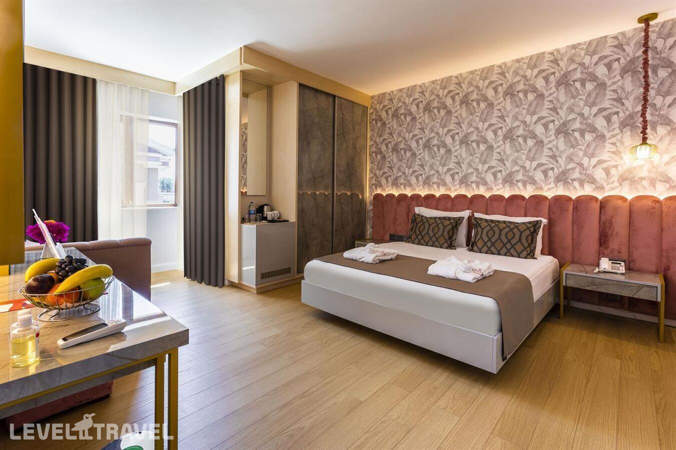 фотографии номера Клубный с видом на сад отеля Club Hotel Turan Prince World в Турция(Кизилагач) - фото №1