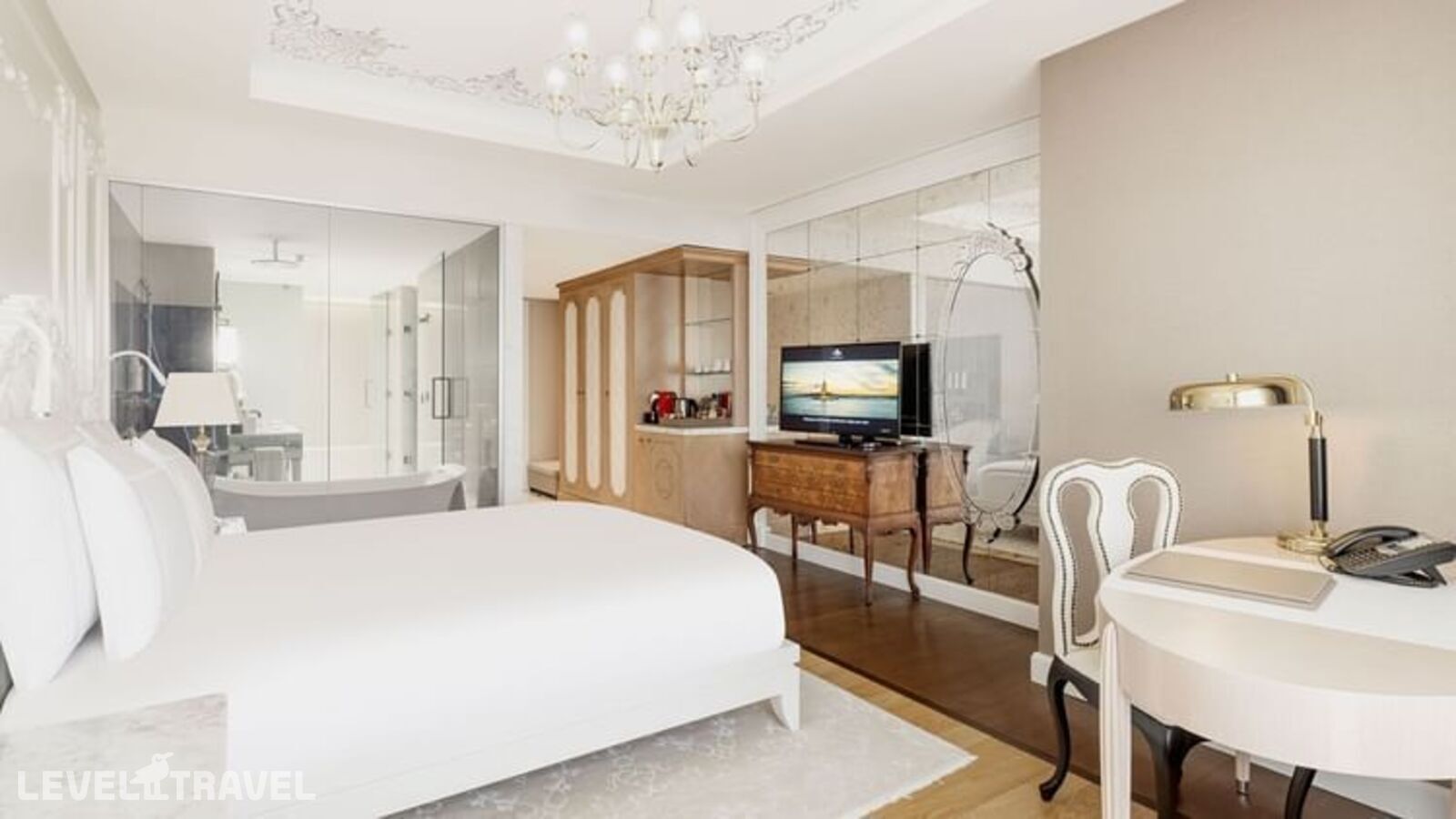 фотографии номера Представительский с видом на море отеля CVK Park Bosphorus Istanbul Hotel в Турция(Бейоглу) - фото №2