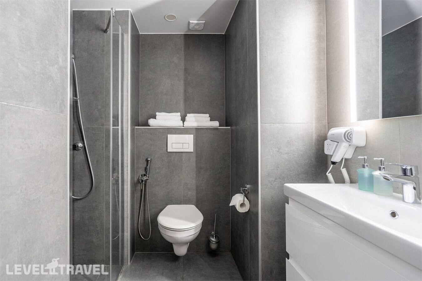 фотографии номера Улучшенный номер отеля Best Western Zoom Hotel в Россия(Приморский район) - фото №16