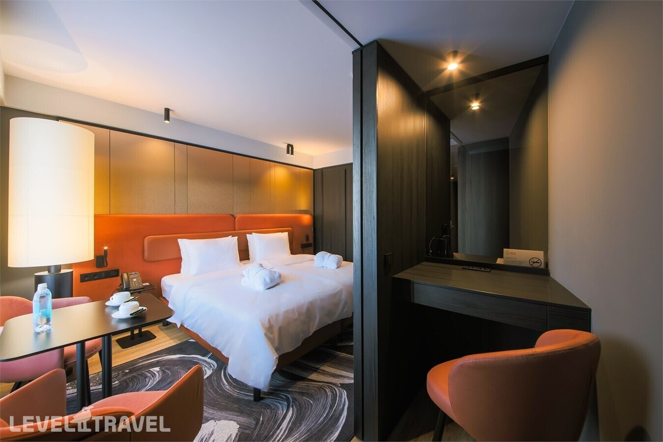 фотографии номера Полулюкс отеля Mercure Hotel And Residence в Россия(Фрунзенский район) - фото №2