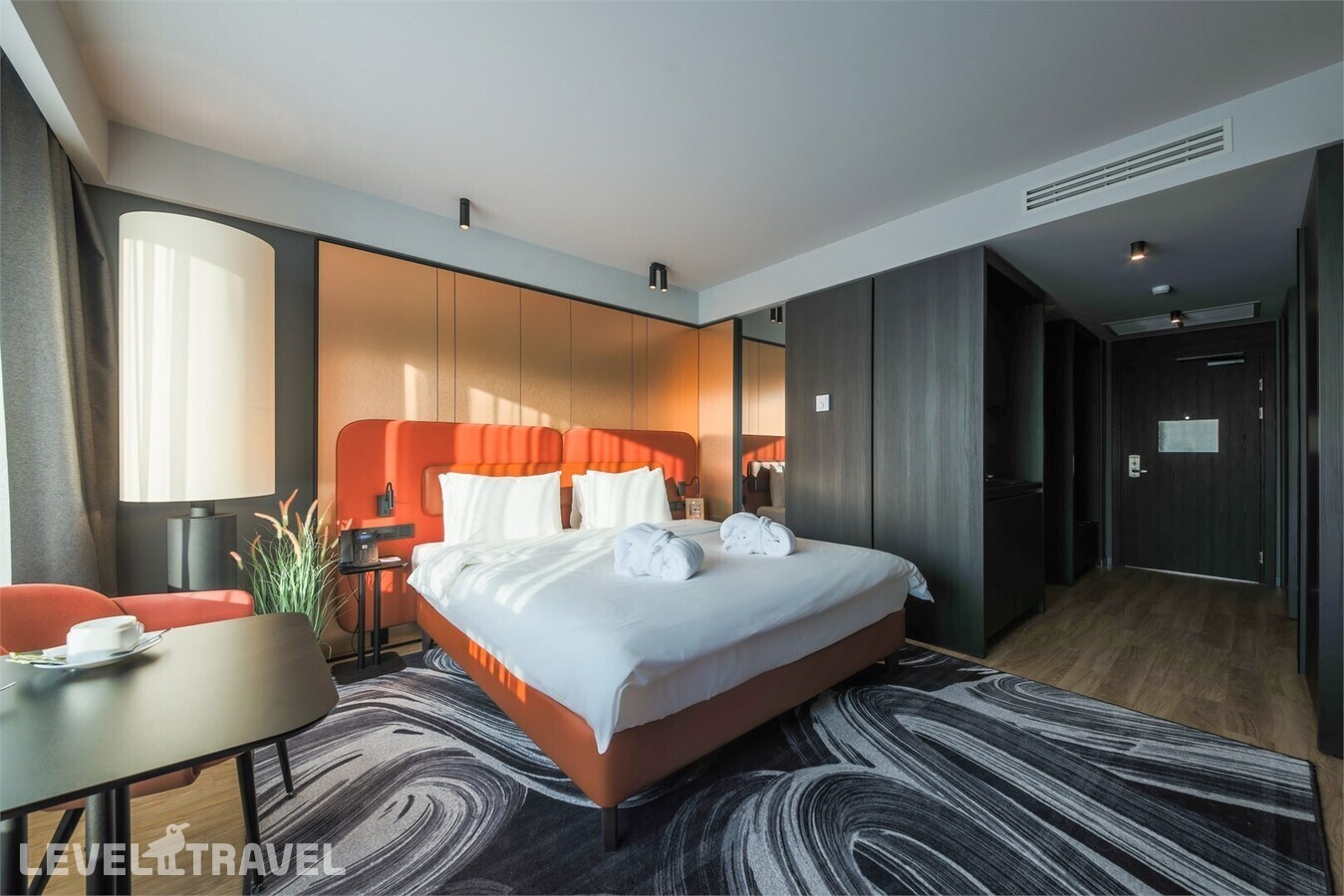 фотографии номера Улучшенный номер отеля Mercure Hotel And Residence в Россия(Фрунзенский район) - фото №1