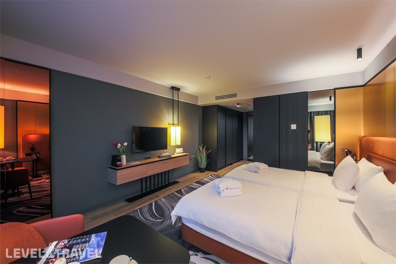 фотографии номера Улучшенный (две односпальные кровати) отеля Mercure Hotel And Residence в Россия(Фрунзенский район) - фото №3