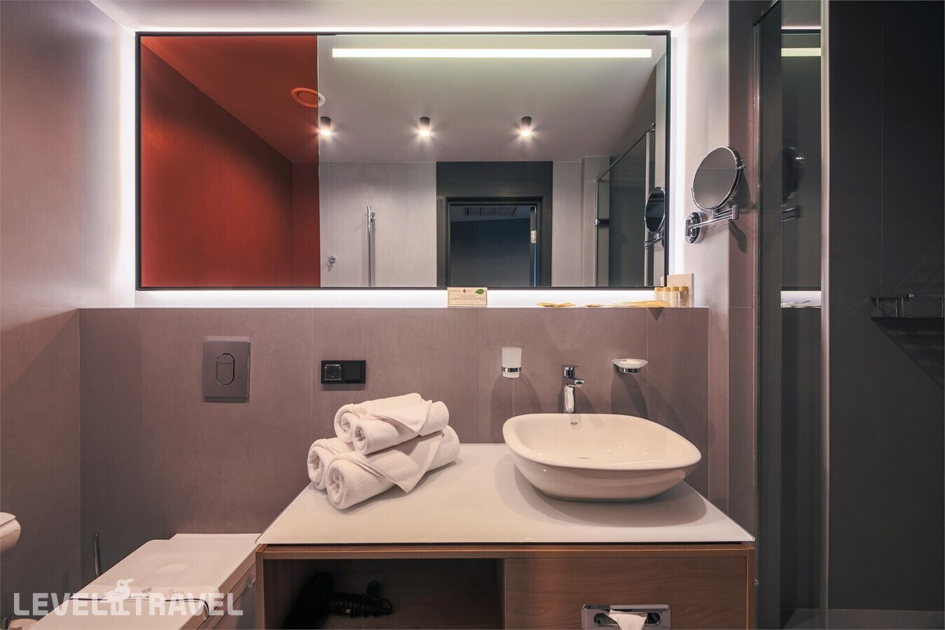 фотографии номера Полулюкс без кухни отеля Mercure Hotel And Residence в Россия(Фрунзенский район) - фото №7