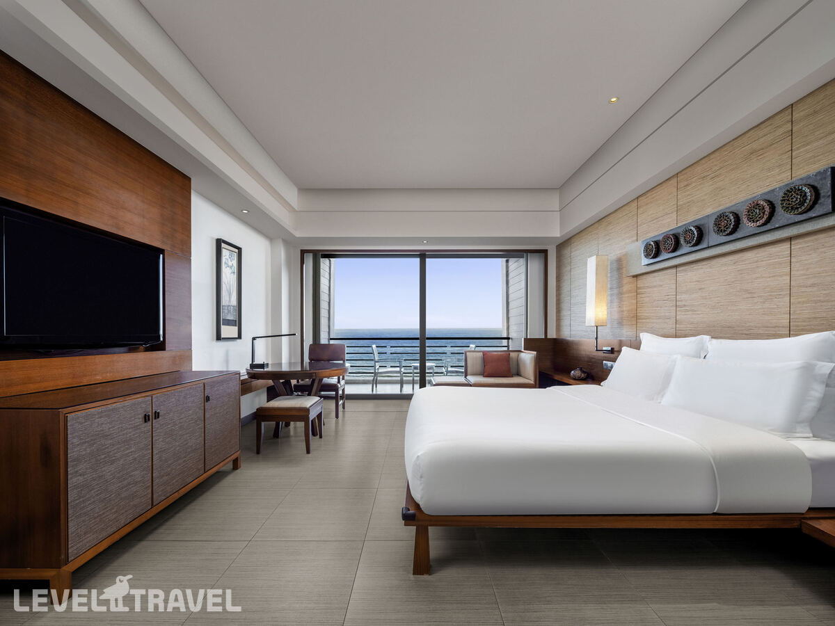 фотографии номера Представительский с видом на океан отеля Pullman Oceanview Sanya Bay Resort & Spa в Китай(Санья) - фото №1