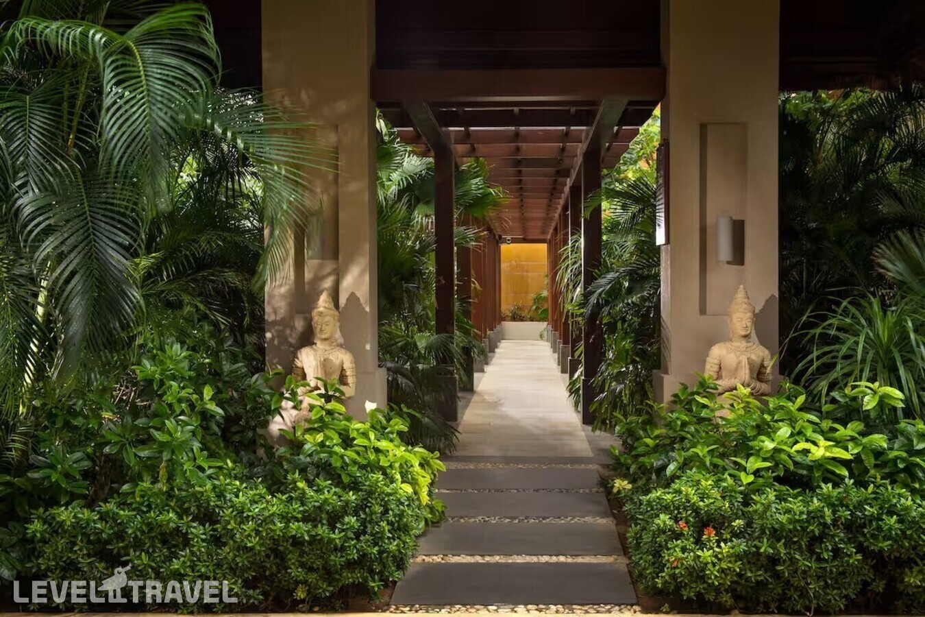 фотографии номера Вилла (3 спальни) отеля Pullman Oceanview Sanya Bay Resort & Spa в Китай(Санья) - фото №8