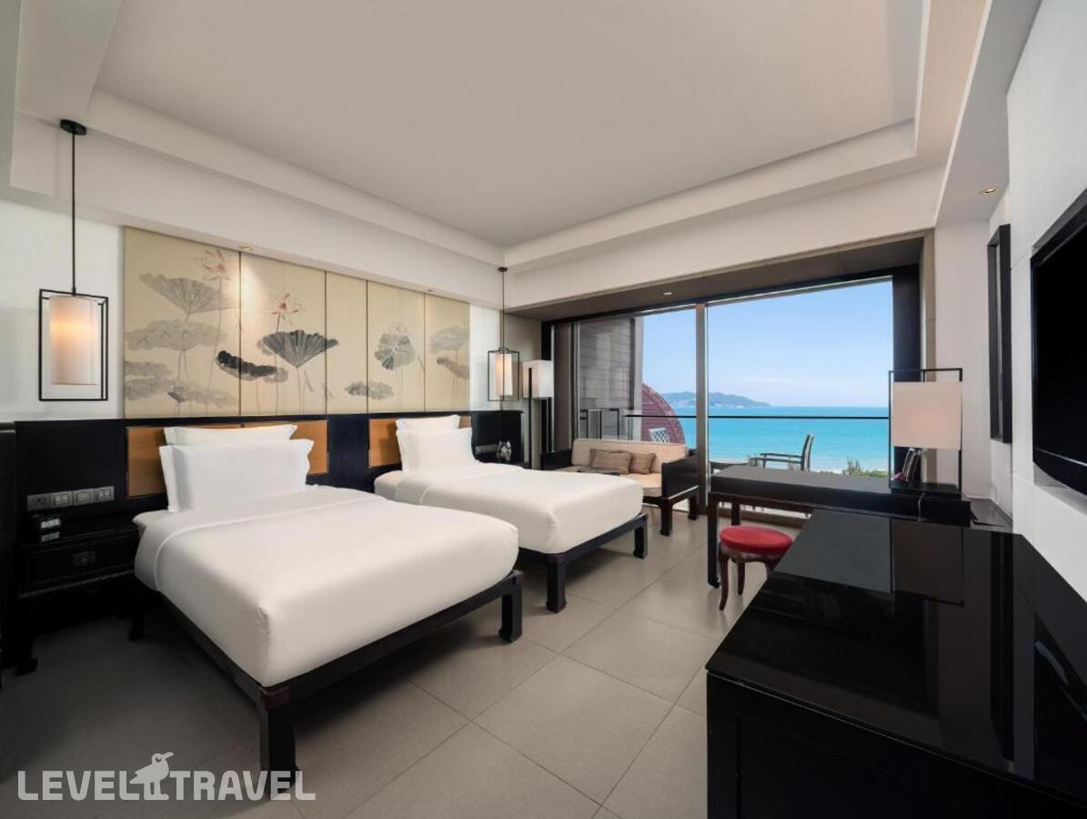 фотографии номера Представительский Делюкс с видом на океан отеля Pullman Oceanview Sanya Bay Resort & Spa в Китай(Санья) - фото №2