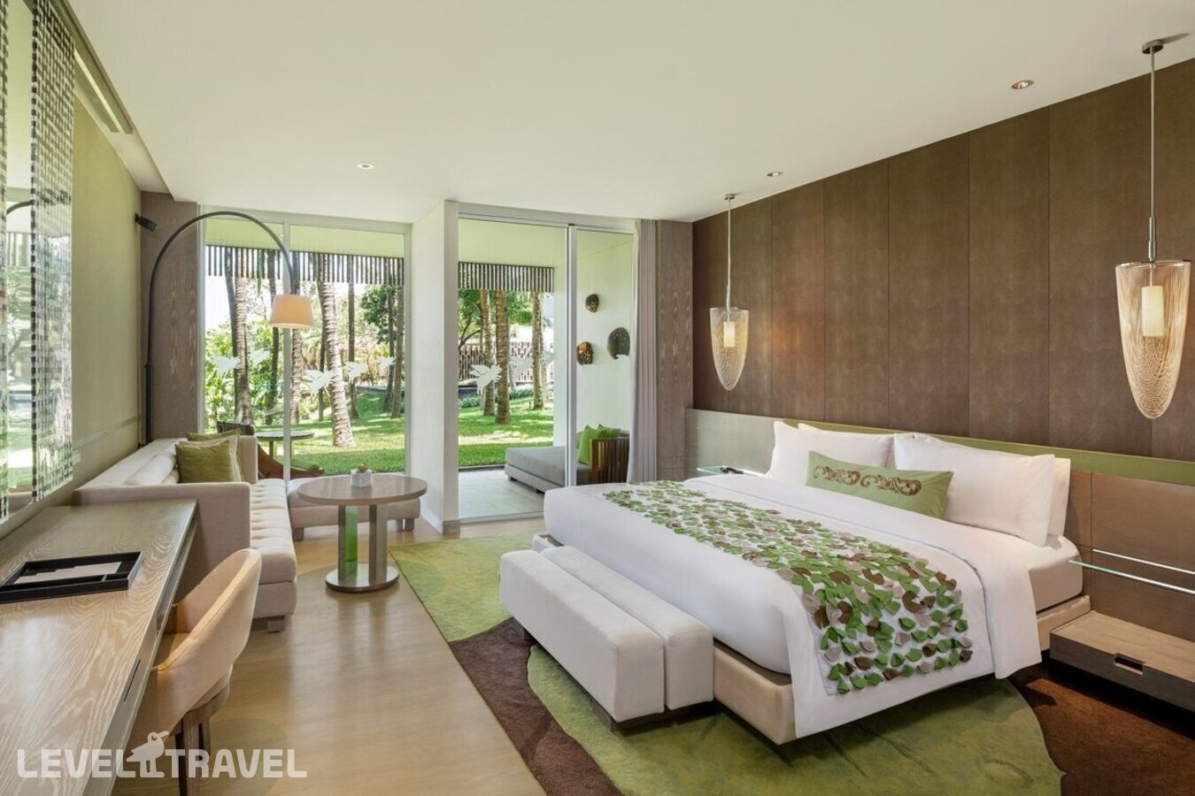 фотографии номера Улучшенный с видом на сад отеля W Bali Seminyak (Ex. W Retreat & Spa) в Индонезия(Керобокан) - фото №1