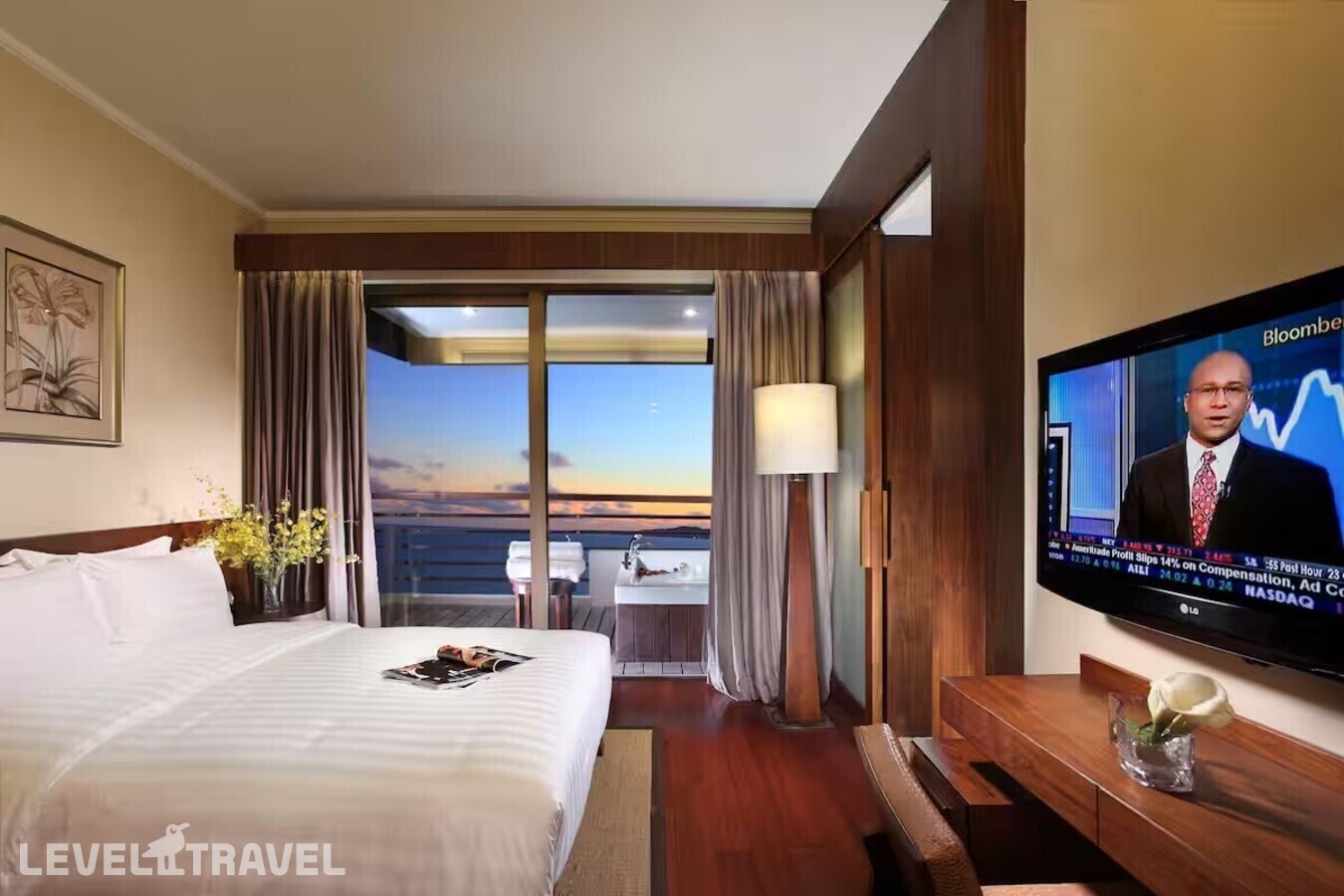 фотографии номера Апартаменты Суперлюкс с видом на океан (3 спальни) отеля Pullman Oceanview Sanya Bay Resort & Spa в Китай(Санья) - фото №3