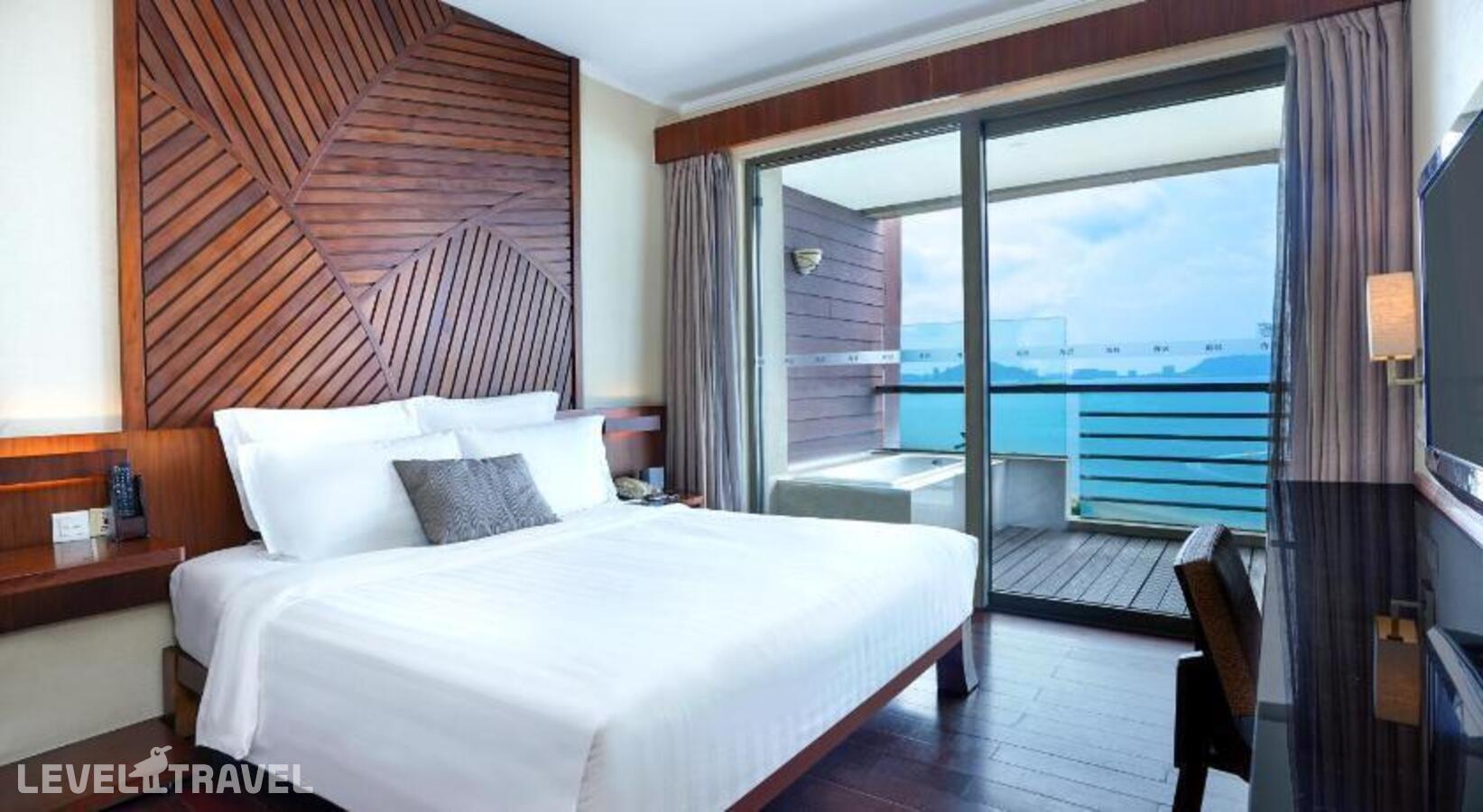 фотографии номера Апартаменты Суперлюкс с видом на океан (2 спальни) отеля Pullman Oceanview Sanya Bay Resort & Spa в Китай(Санья) - фото №1