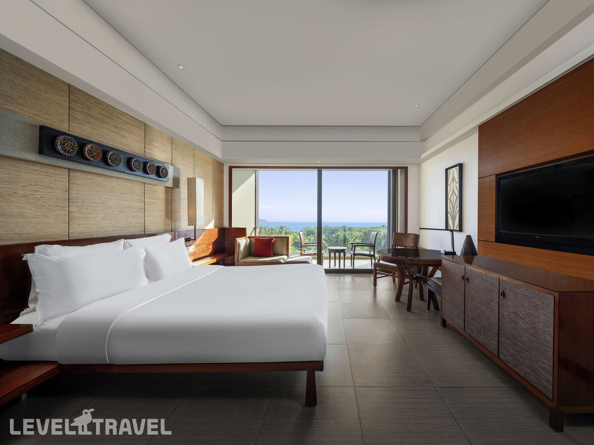 фотографии номера Делюкс с видом на океан отеля Pullman Oceanview Sanya Bay Resort & Spa в Китай(Санья) - фото №1