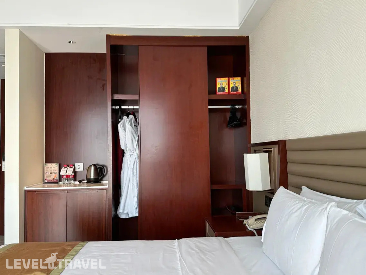 фотографии номера Улучшенный с боковым видом на море отеля Grand Soluxe Hotel & Resort Sanya в Китай(Санья) - фото №5
