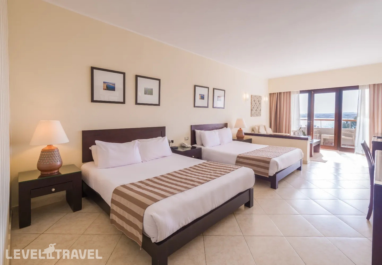 фотографии номера Полулюкс только для взрослых отеля Fort Arabesque Resort & Spa в Египет(Макади Бэй) - фото №1