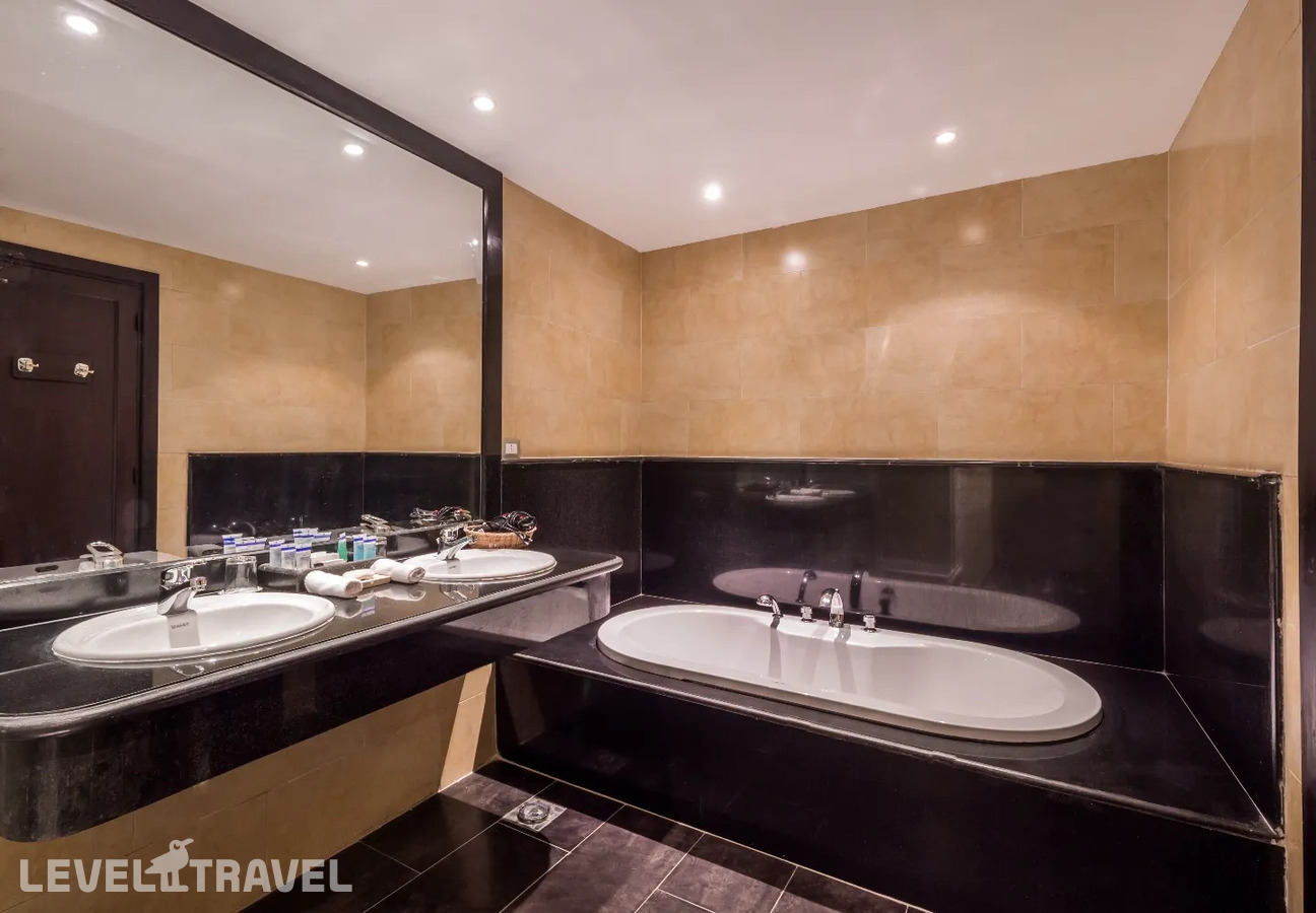 фотографии номера Полулюкс только для взрослых отеля Fort Arabesque Resort & Spa в Египет(Макади Бэй) - фото №3