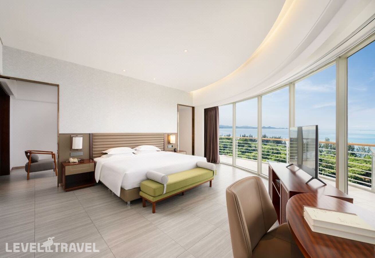 фотографии номера Люкс с 270-градусным видом на океан отеля Grand Soluxe Hotel & Resort Sanya в Китай(Санья) - фото №1