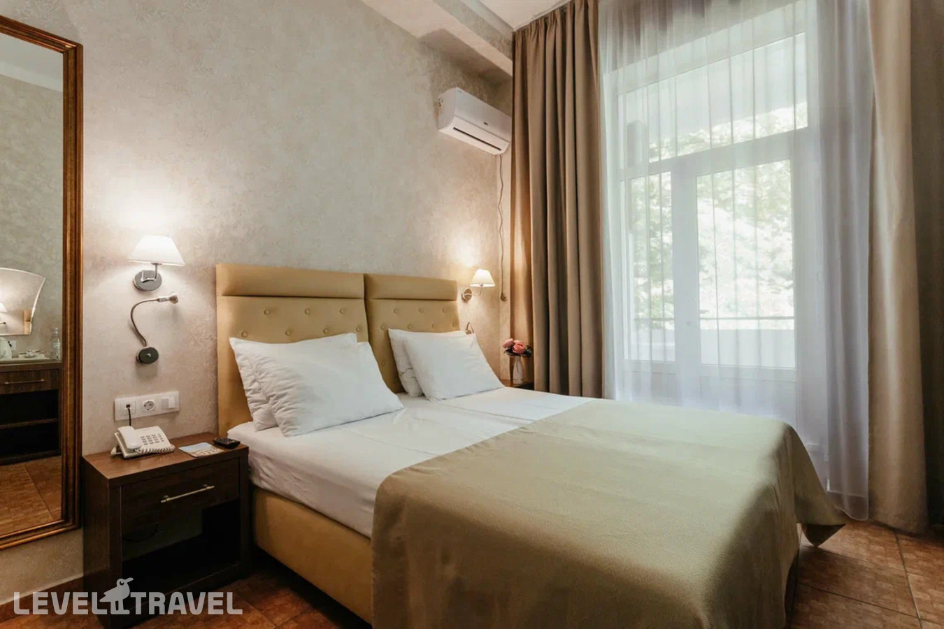 фотографии номера Стандартный с балконом (корпус 2) отеля Amra Park Hotel & Spa в Абхазия(Гагра) - фото №5