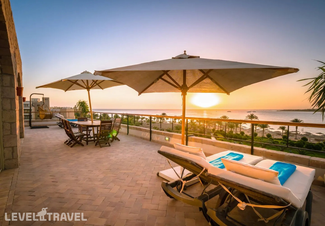 фотографии номера Люкс Пентхаус (только для взрослых 16+) отеля Fort Arabesque Resort & Spa в Египет(Макади Бэй) - фото №4