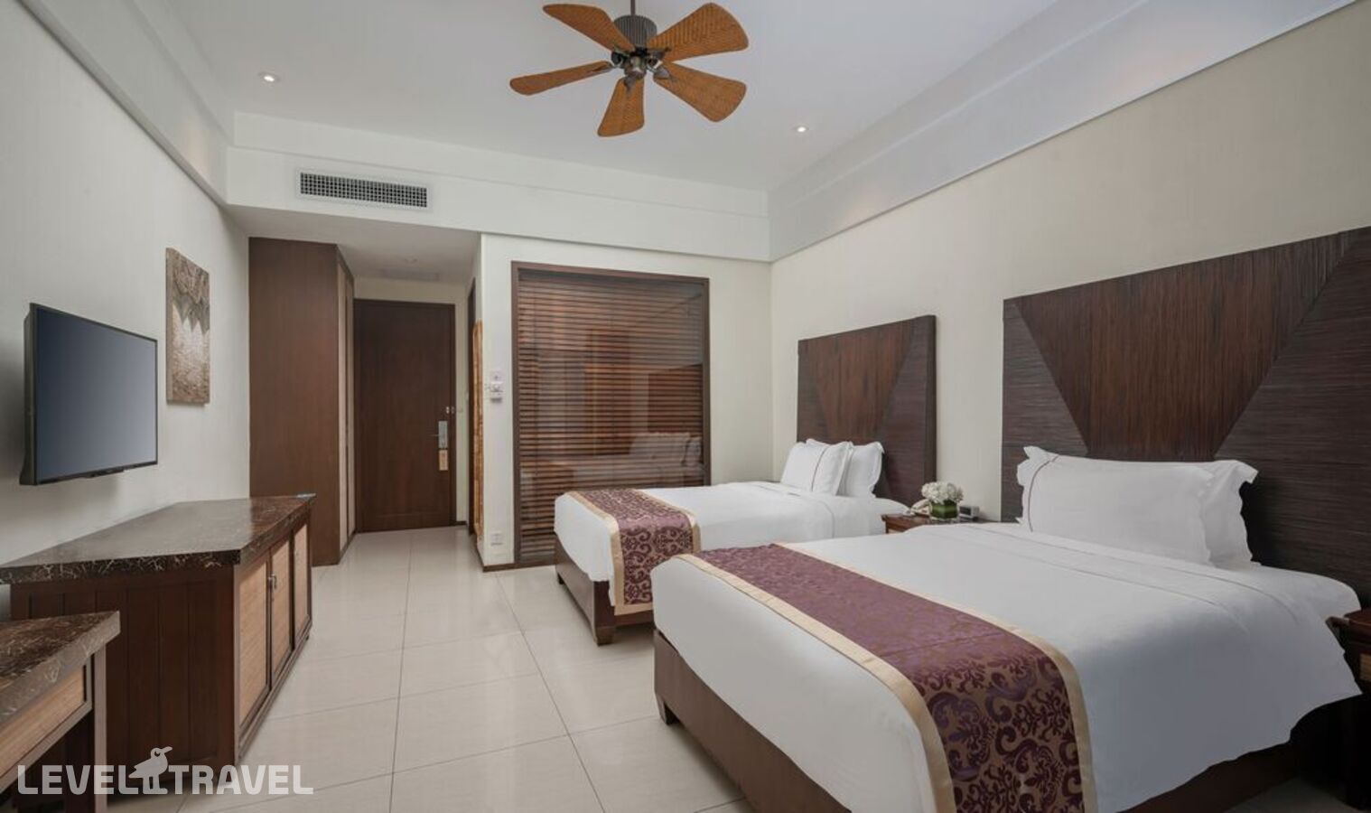 фотографии номера Делюкс с видом на море отеля Mangrove Tree Resort Yalong Bay в Китай(Ялонг Бэй) - фото №3