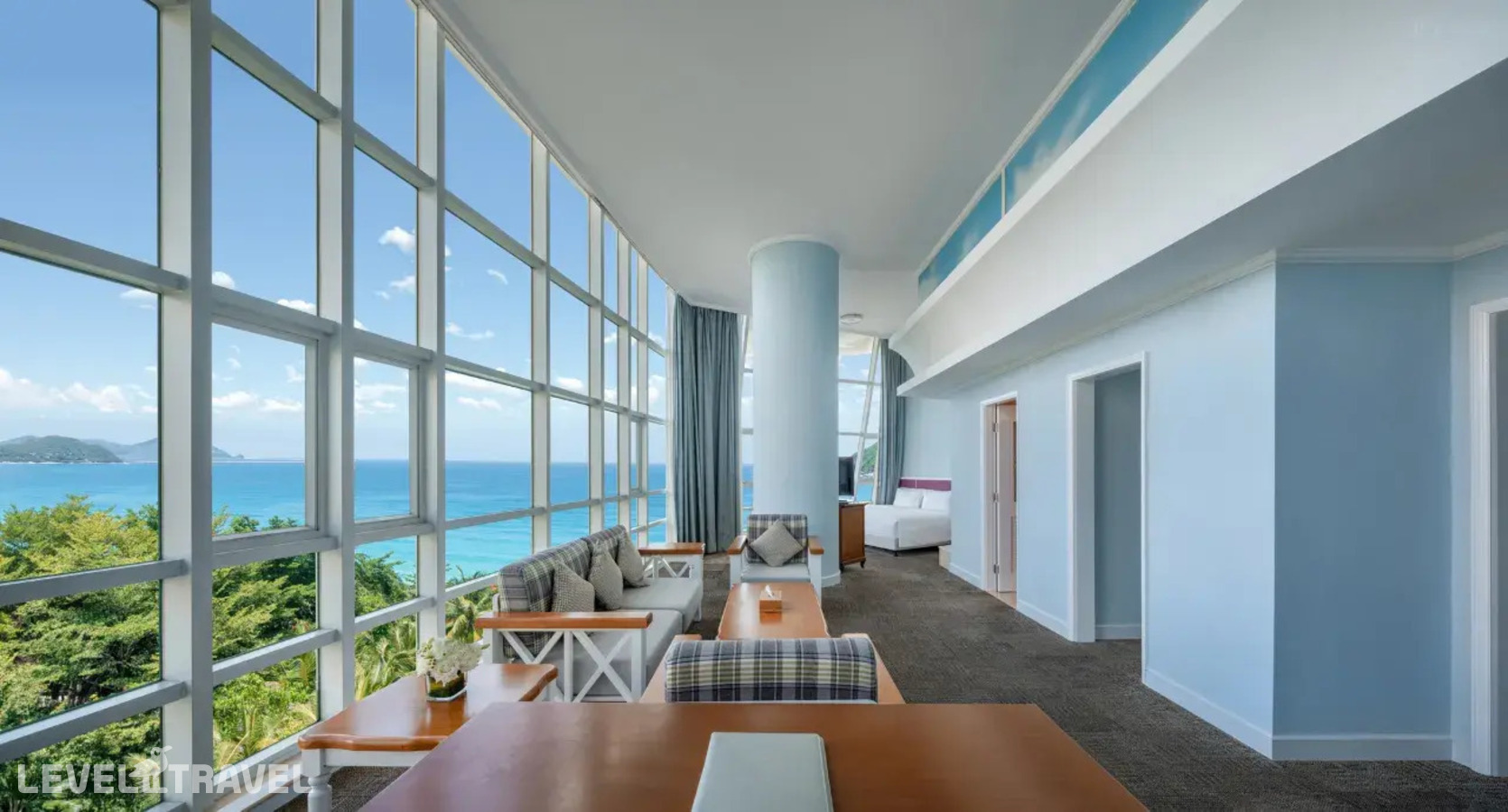 фотографии номера Двухуровневый Суперлюкс с видом на океан отеля Sunshine Resort Intime Sanya в Китай(Дадунхай Бэй) - фото №3