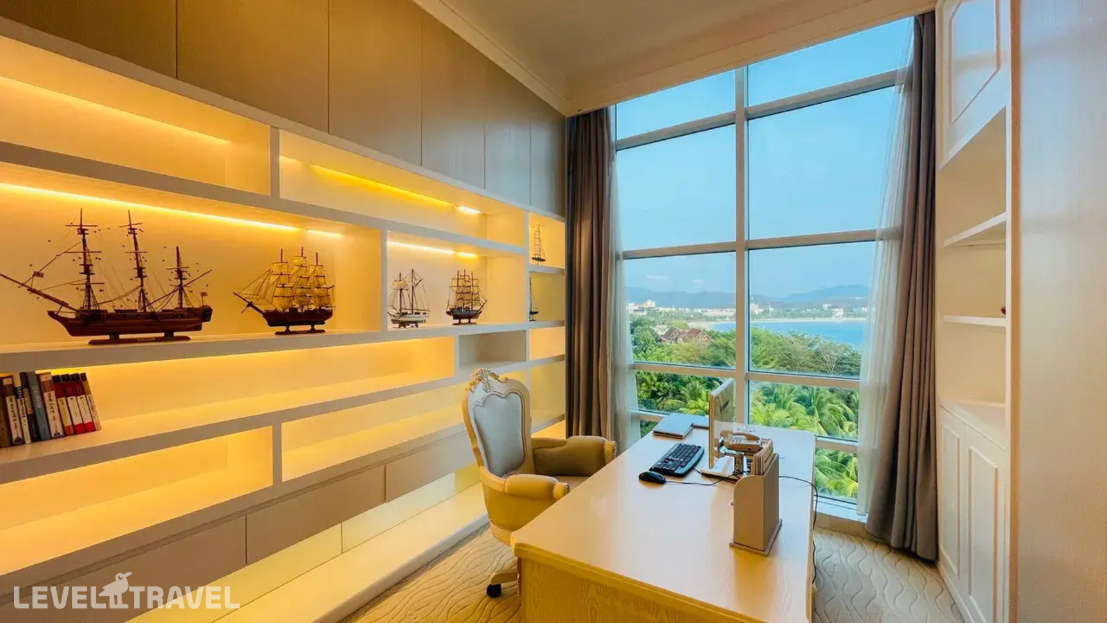 фотографии номера Люкс президентский отеля Sunshine Resort Intime Sanya в Китай(Дадунхай Бэй) - фото №6