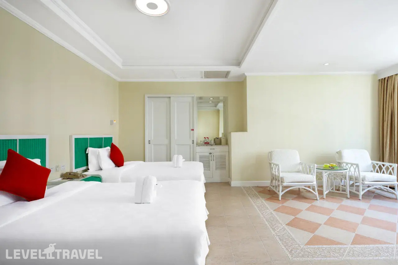 фотографии номера Стандартный Sunshine (отдельные кровати) отеля Sunshine Resort Intime Sanya в Китай(Дадунхай Бэй) - фото №2