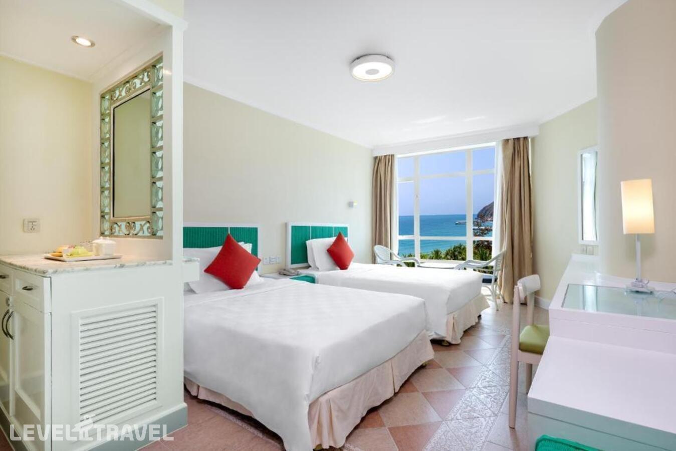 фотографии номера Стандартный с видом на море отеля Sunshine Resort Intime Sanya в Китай(Дадунхай Бэй) - фото №4